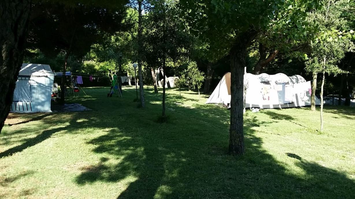 Camping Paradiso Песаро Екстериор снимка